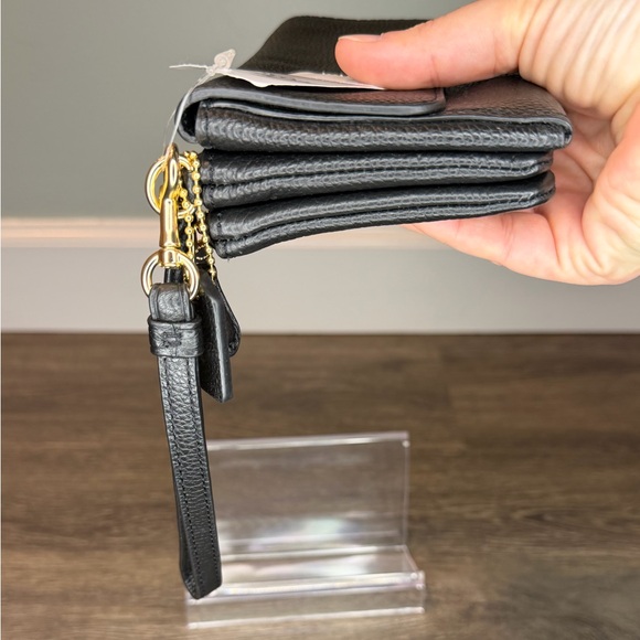 Coach Triple Wristlet - Picture 6 of 12